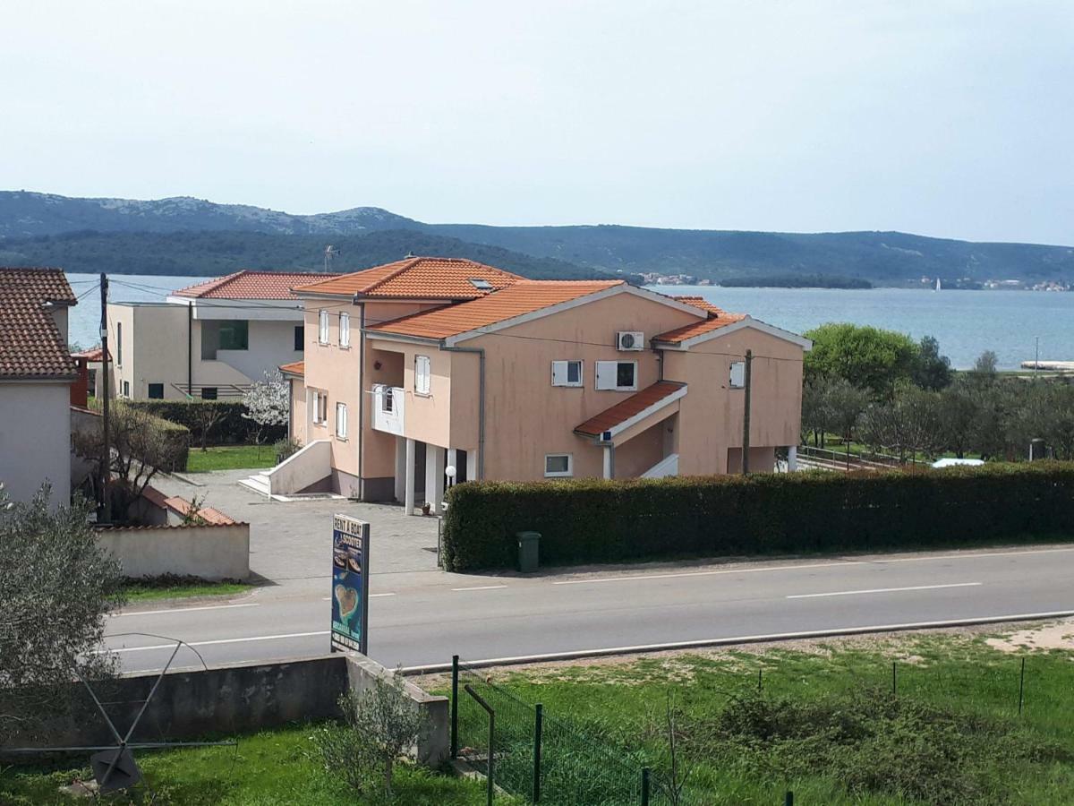 Apartment Ivana Turanj Exterior foto